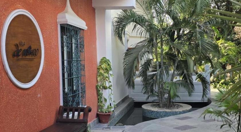 Club Denovo Otel Butwal Dış mekan fotoğraf